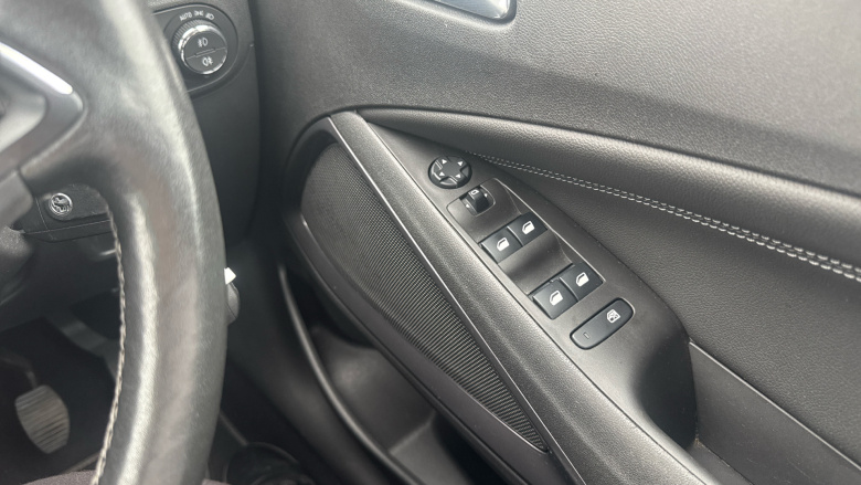 Vauxhall Crossland 1.2 Turbo [130] Elite Edition 5dr Petrol Hatchback